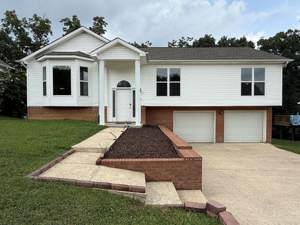 10095 Fielding Road, Ooltewah, TN 37363