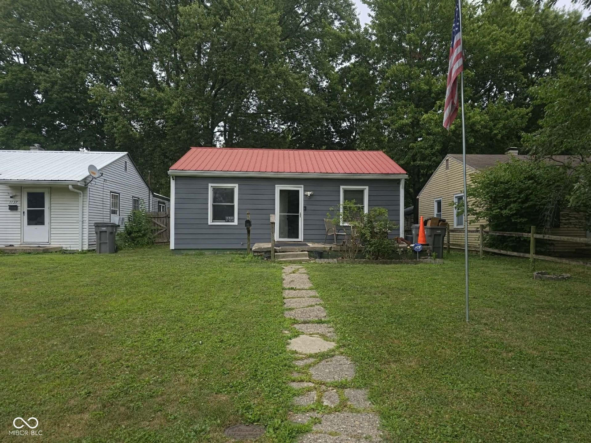 1133 N Somerset Avenue, Indianapolis, IN 46222 Main Photo