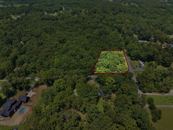 0 E 40 Rd, Bon Aqua, TN 37025