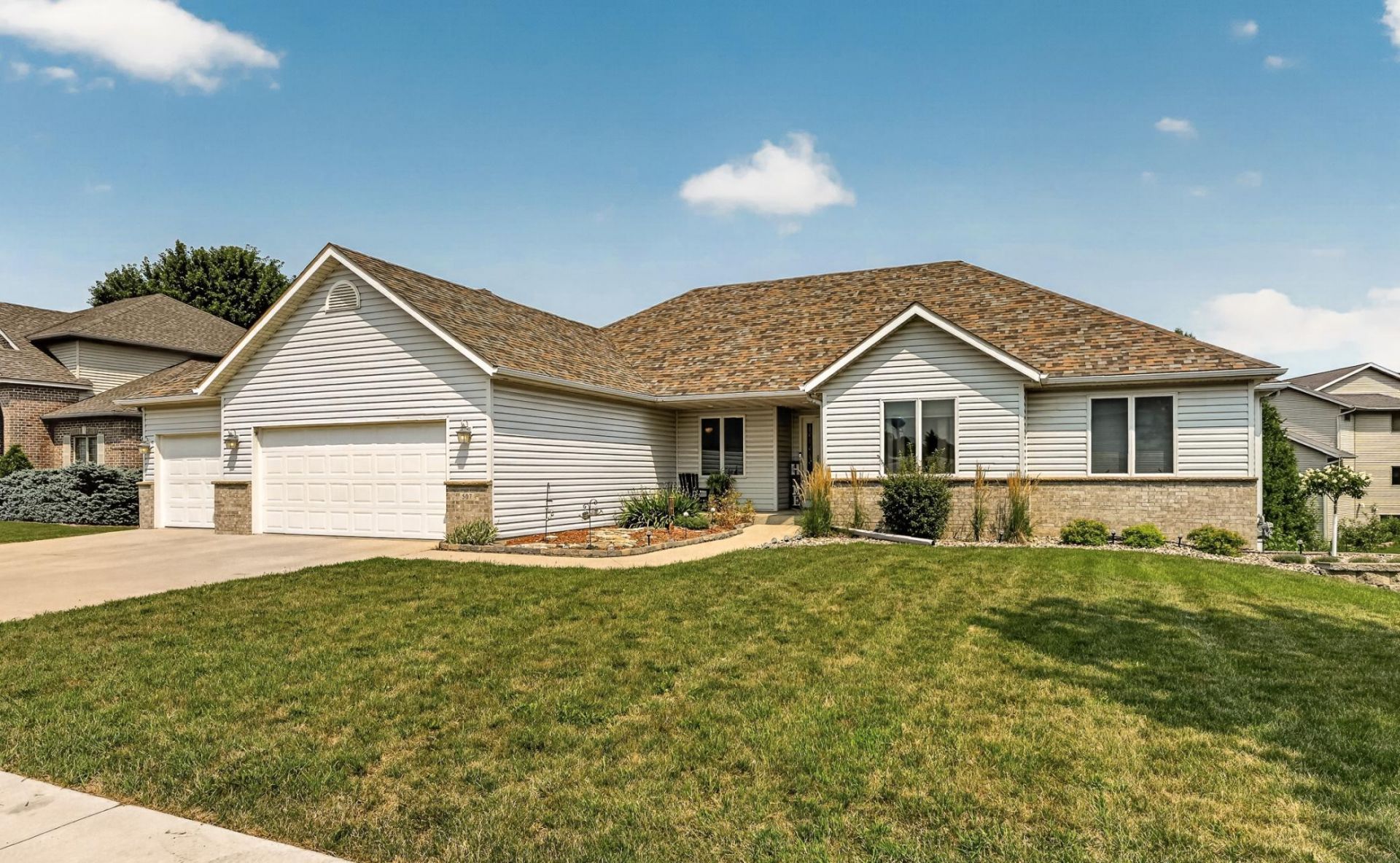 507 9th Street Nw, Byron, MN 55920 Main Photo