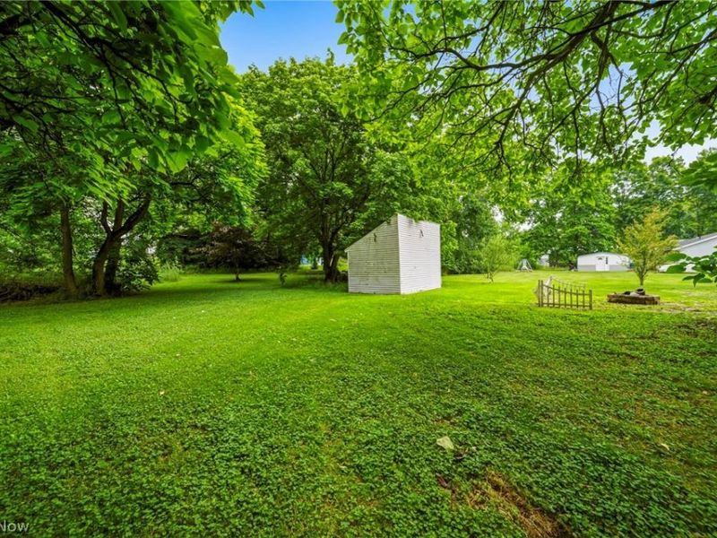 2885 E Water Street , Rock Creek, OH 44084 Photo 8