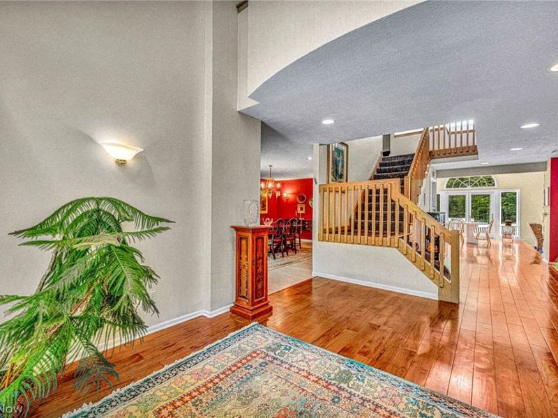 150 Sterncrest Drive, Moreland Hills, OH 44022 Photo 8