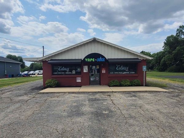 2200 Center Avenue, Janesville, WI 53546