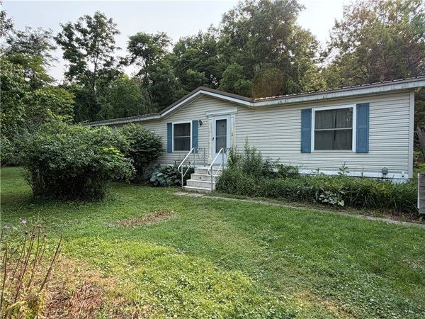 4320 Case Road , Canandaigua, NY 14424
