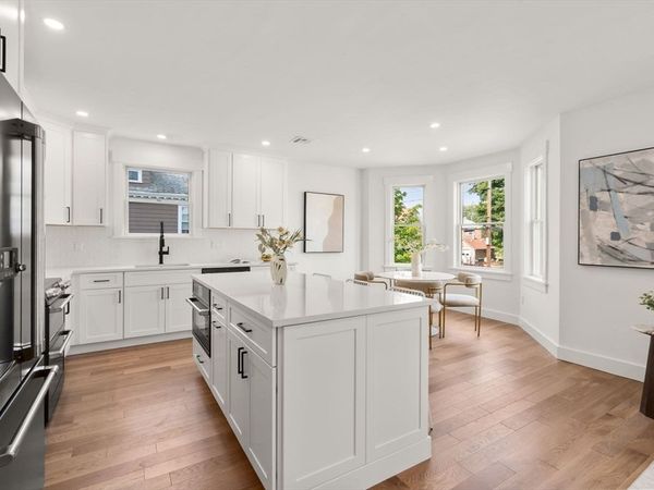 220 Sycamore Street, Unit 2, Watertown, MA 02472