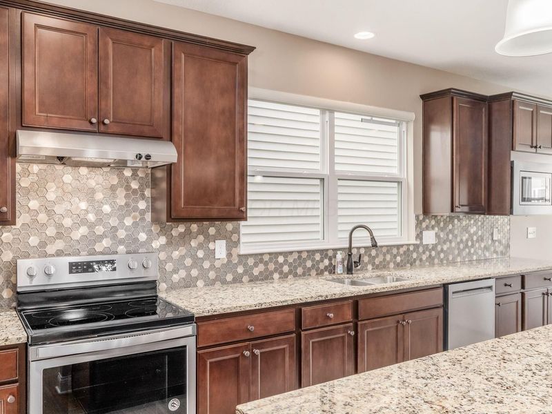 12265 Rooster Tail Drive, Pickerington, OH 43147 Photo 10