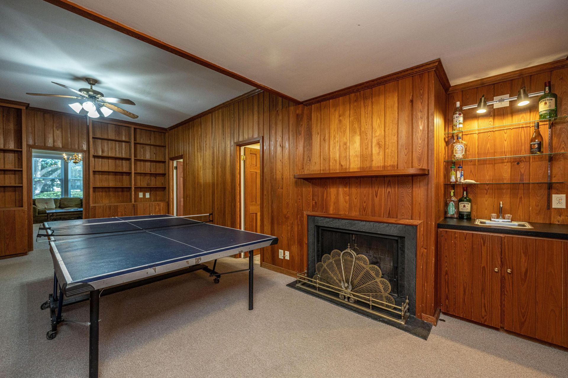 685 Folly Road Photo 17