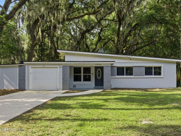 5466 KEYSTONE Drive S, Jacksonville, FL 32207