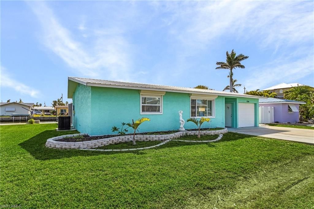 2709 Clyde St, Matlacha, FL 33993 Photo