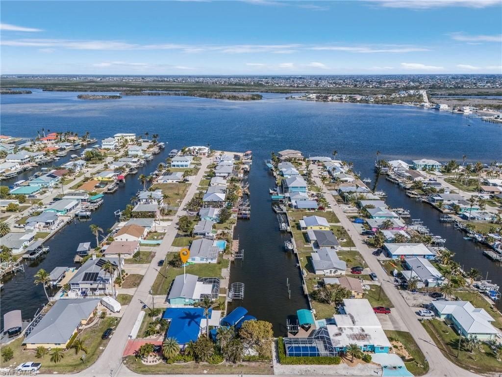 2709 Clyde St, Matlacha, FL 33993 Photo