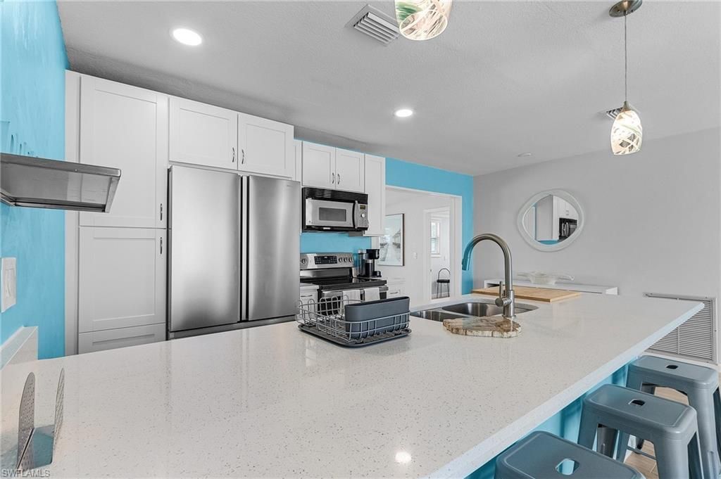 2709 Clyde St, Matlacha, FL 33993 Photo