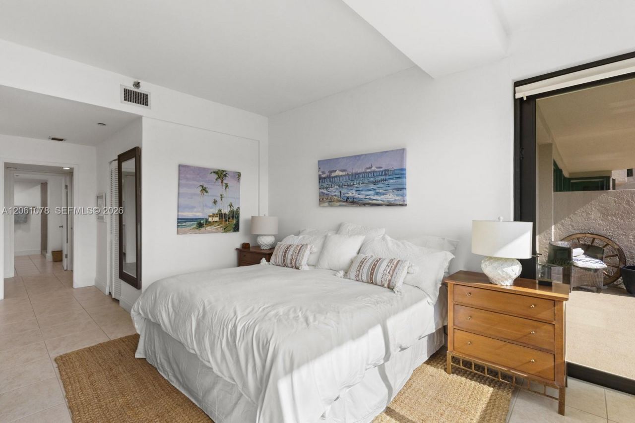 151 Crandon Blvd, Unit 127, Key Biscayne, FL 33149 Photo