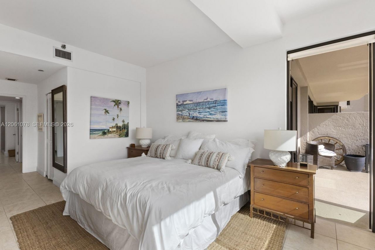 151 Crandon Blvd, Unit 127, Key Biscayne, FL 33149 Photo