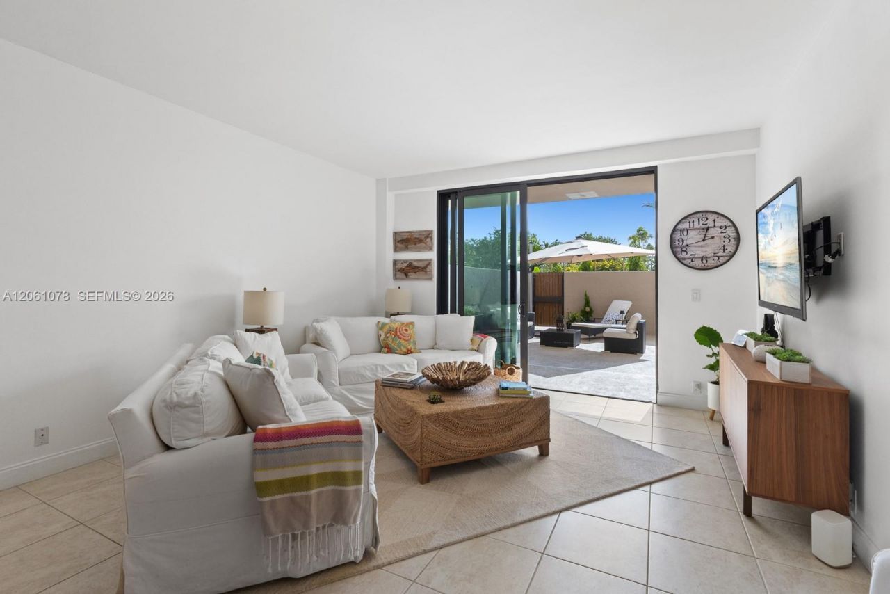 151 Crandon Blvd, Unit 127, Key Biscayne, FL 33149 Photo