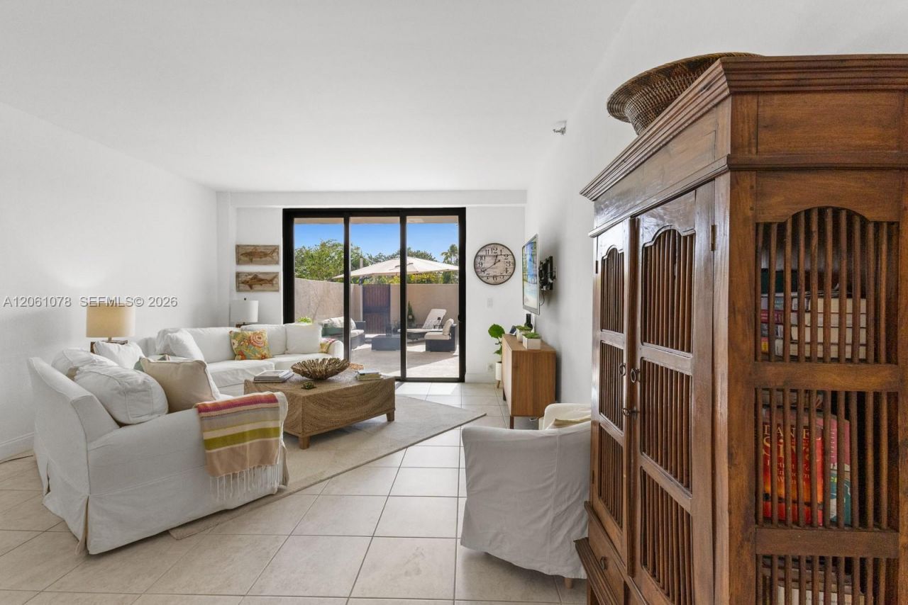 151 Crandon Blvd, Unit 127, Key Biscayne, FL 33149 Photo