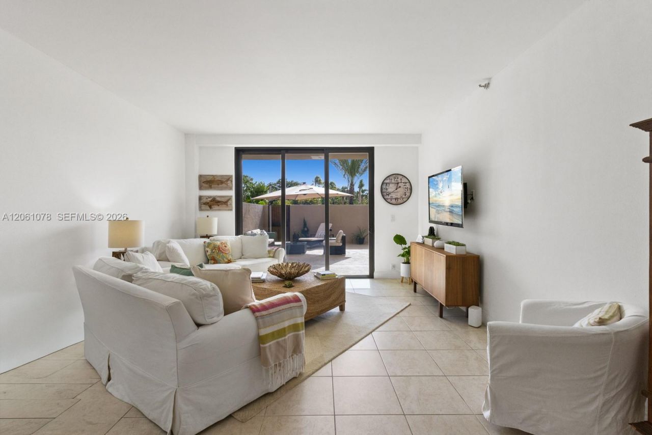 151 Crandon Blvd, Unit 127, Key Biscayne, FL 33149 Photo