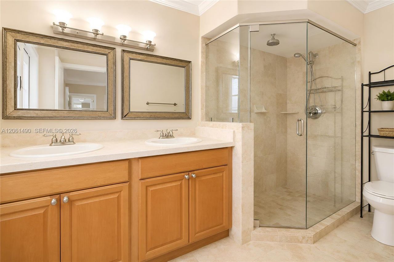8601 SW 174th St, Palmetto Bay, FL 33157 Photo