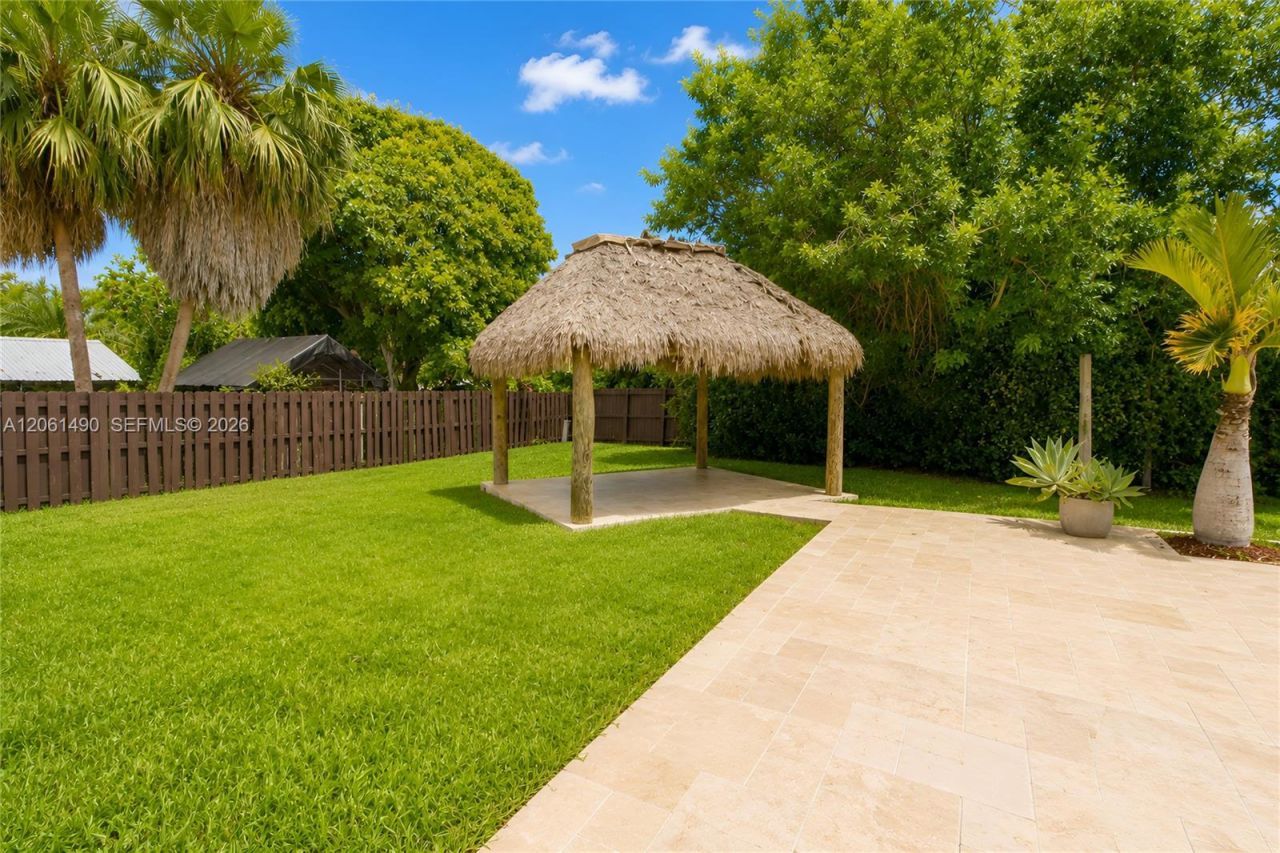 8601 SW 174th St, Palmetto Bay, FL 33157 Photo