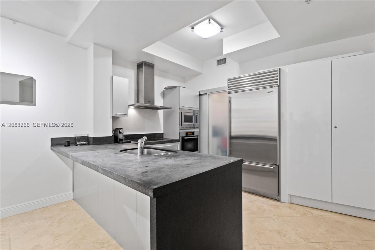 18201 Collins Ave, Unit 3702, Sunny Isles Beach, FL 33160 Photo
