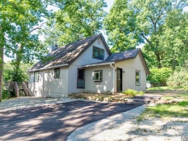 9166 Mohican #9162 Drive, French Village, MO 63036