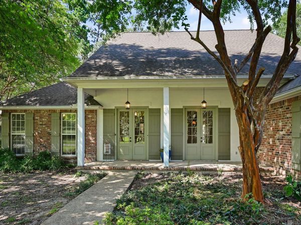 13855 Oakley Ln, St Francisville, LA 70775