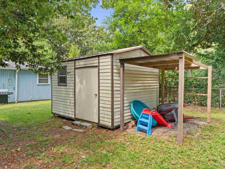 Property Image 38
