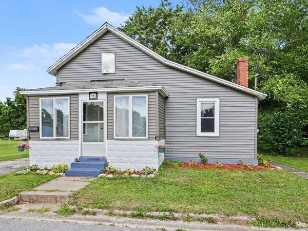 1713 N 12th Street, Niles, MI 49120