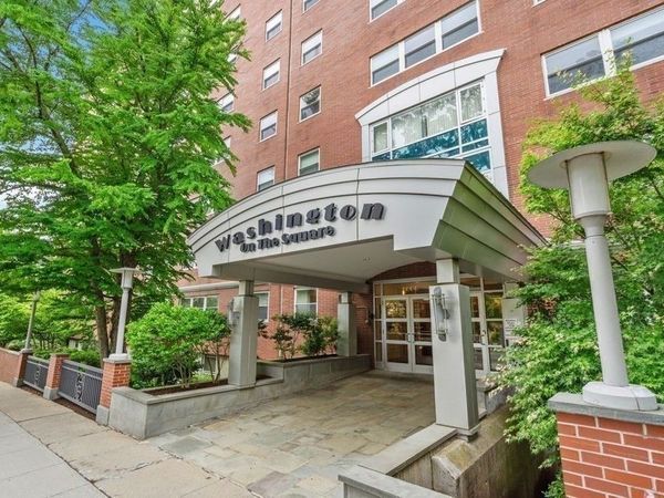 1600 Beacon St, Unit 902, Brookline, MA 02446