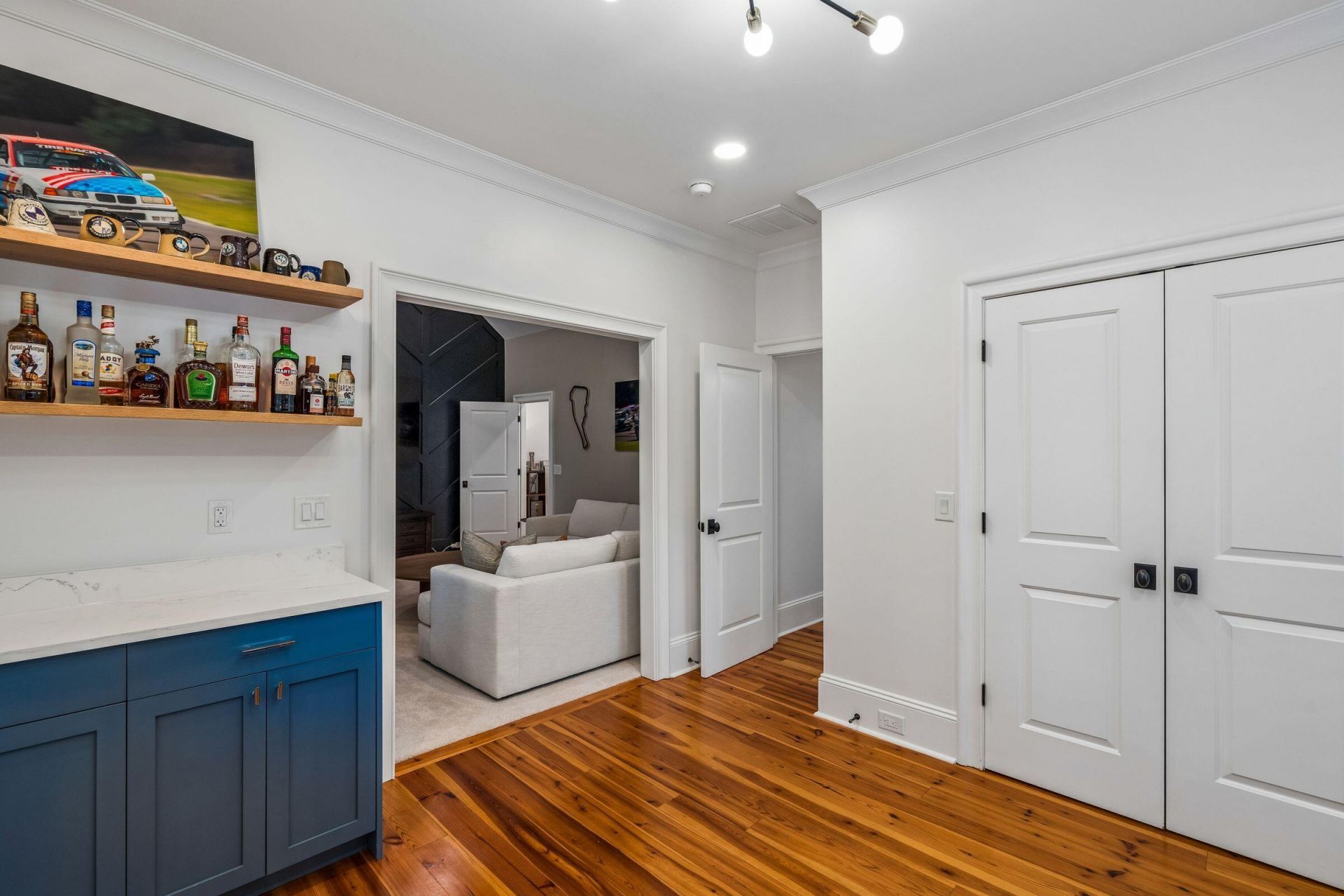 1527 Capel Street Photo 66