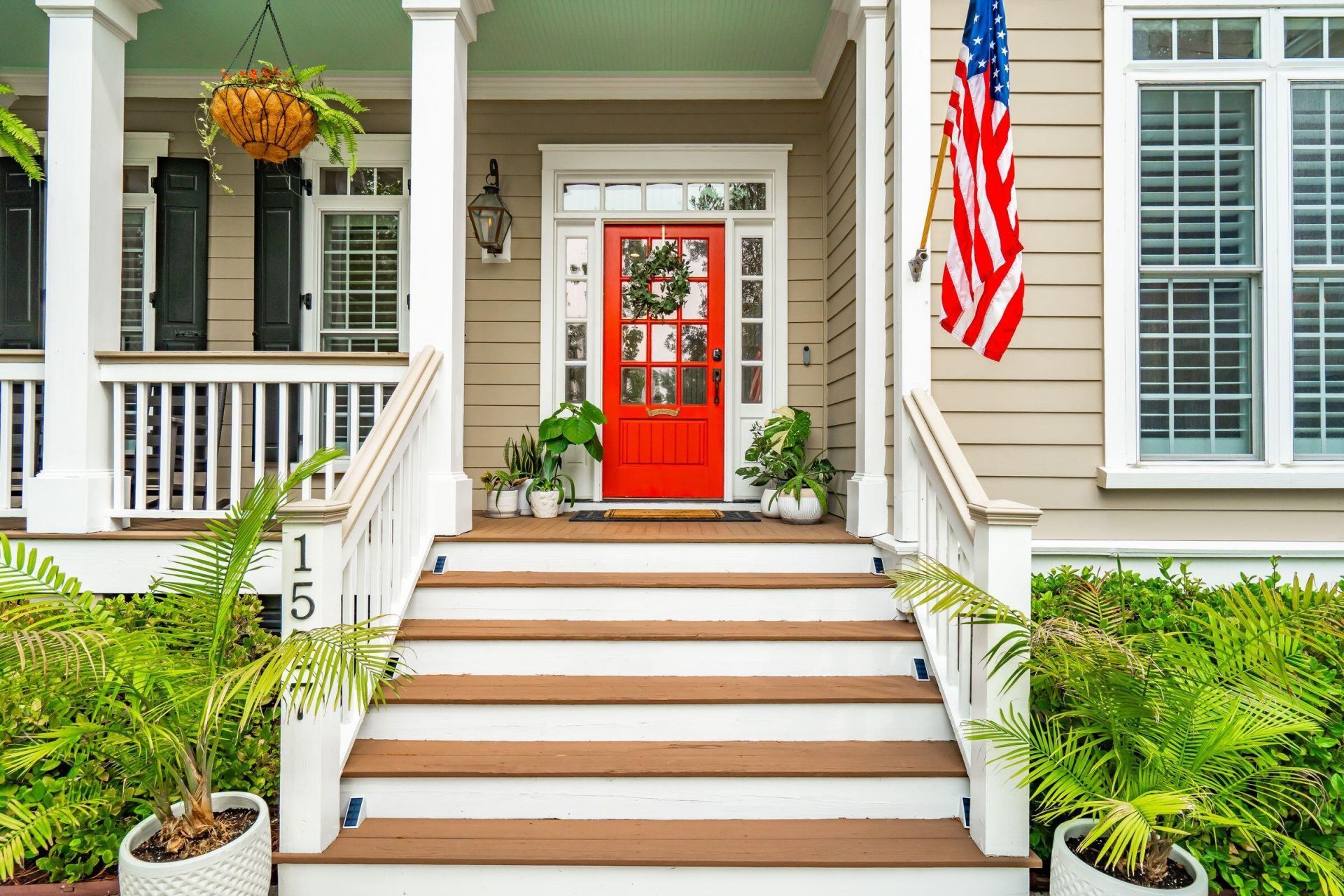 1527 Capel Street Photo 7