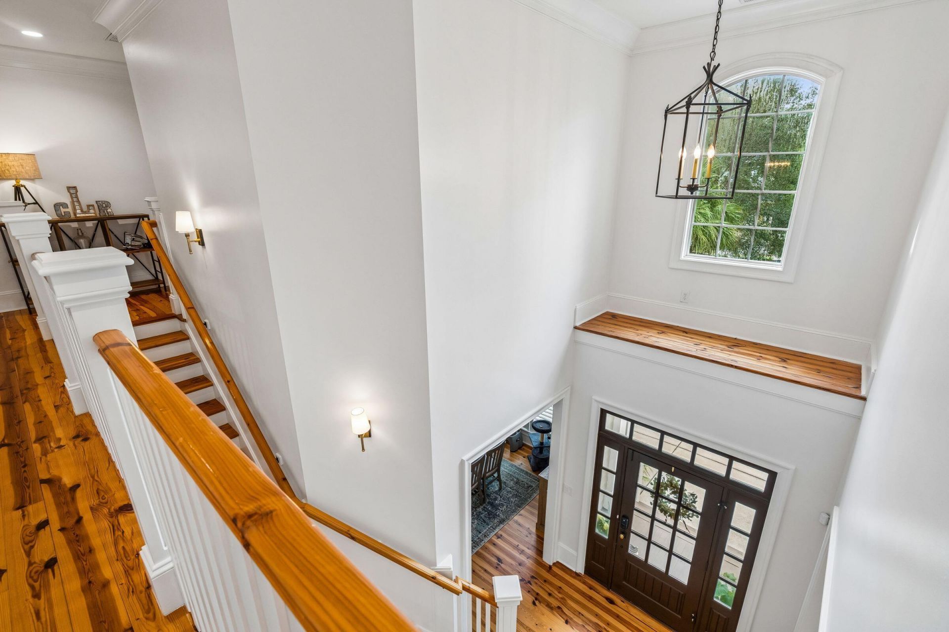 1527 Capel Street Photo 75