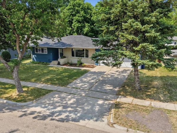 1418 22nd Avenue S, Moorhead, MN 56560