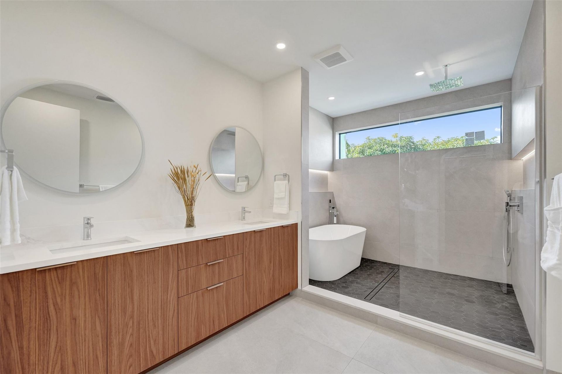 1525 NE 15th Avenue, Fort Lauderdale, FL 33304 Photo