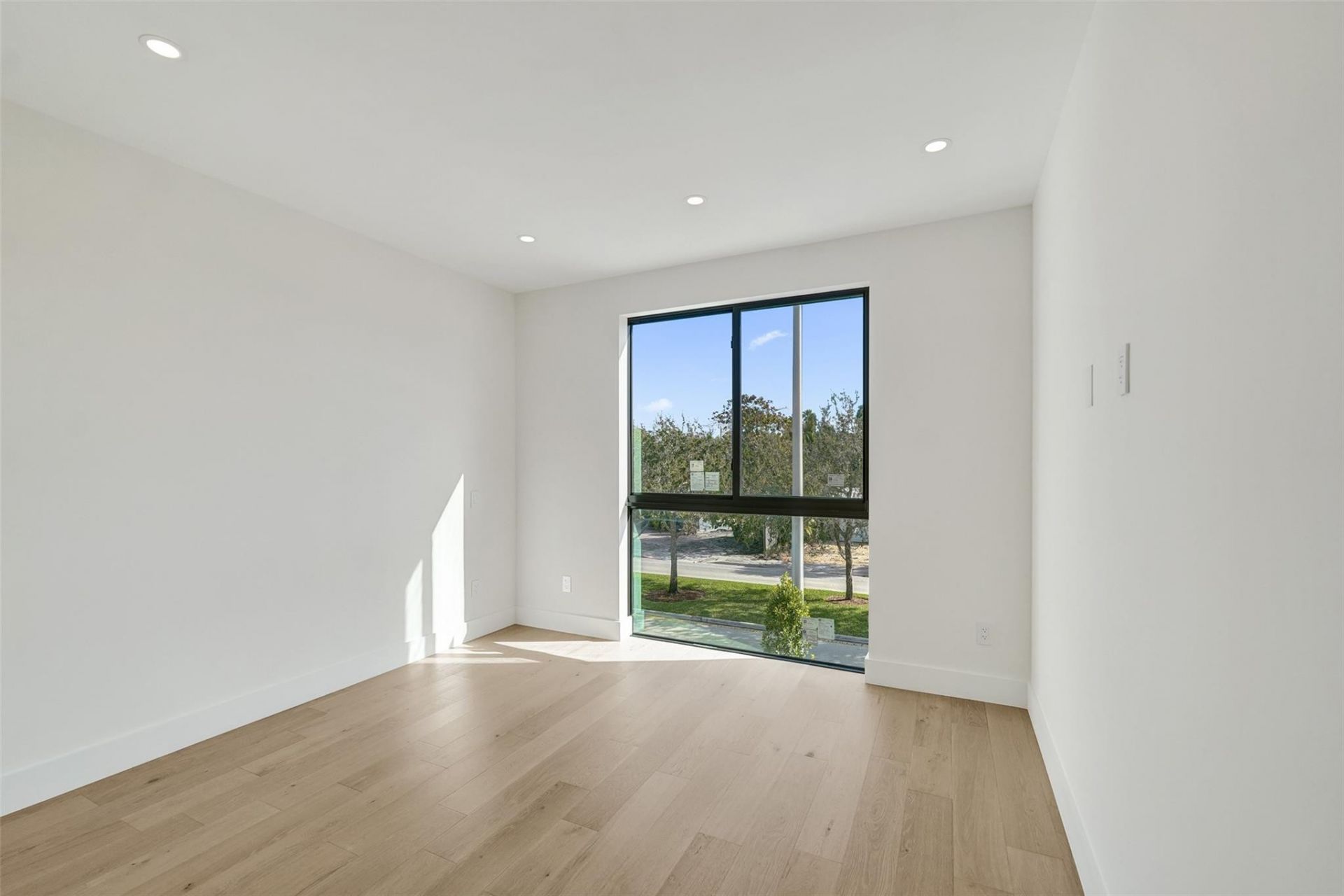 1525 NE 15th Avenue, Fort Lauderdale, FL 33304 Photo