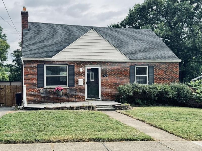 521 Maple Drive, Reading, OH 45215 Photo 1