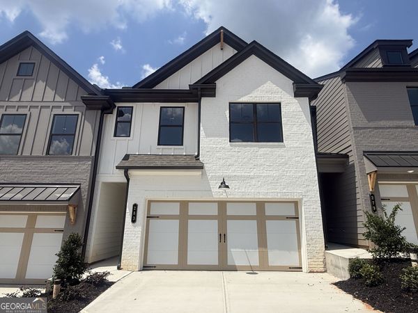283 Brook Landing Circle, Auburn, GA 30011