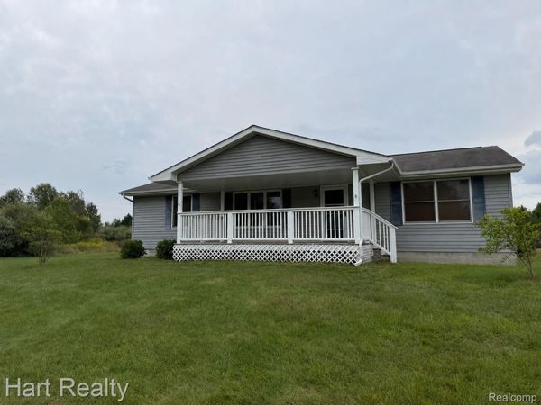 909 W Barnes Road, Watertown Township, Mi 48435
