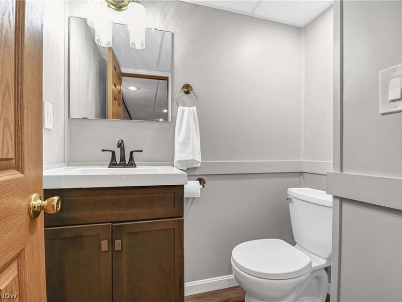 5609 Ely Vista Drive , Parma, OH 44129 Photo 30