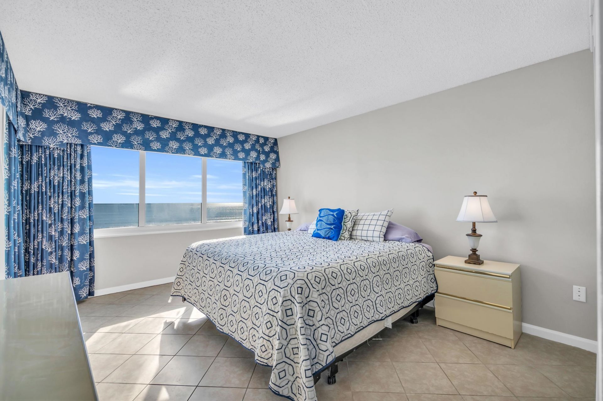 5806 N Ocean Blvd.  Photo 22