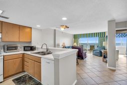5806 N Ocean Blvd.  photo 4