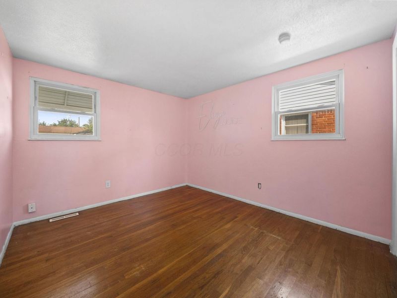 751 Harwood Drive, Columbus, OH 43228 Photo 13
