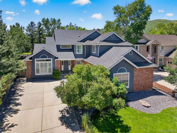 2 Holly Oak , Littleton, CO 80127