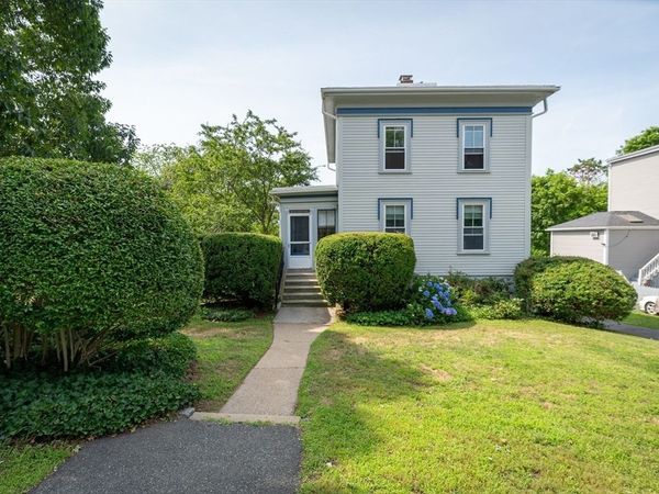 32 Blynman Avenue, Gloucester, MA 01930