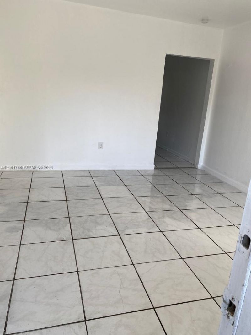 2181 NW 91st St, Unit A, Miami, FL 33147 Photo