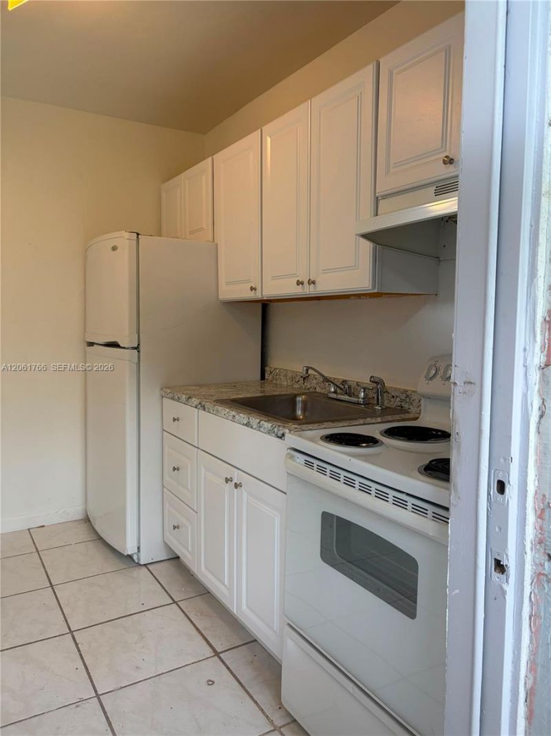 2183 NW 91st St, Unit A, Miami, FL 33147 Photo