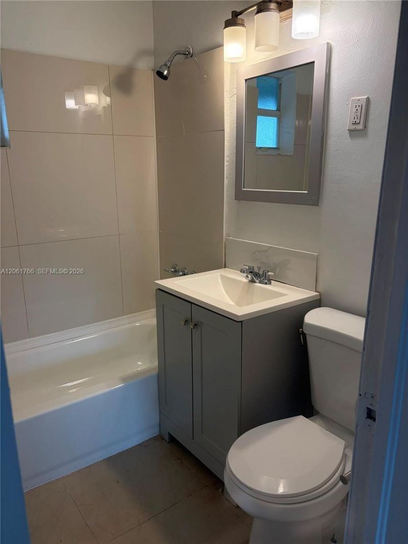 2183 NW 91st St, Unit A, Miami, FL 33147 Photo