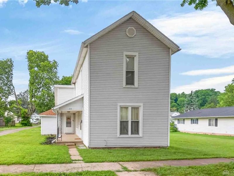 719 Clinton Avenue, Sidney, OH 45365 Photo 2