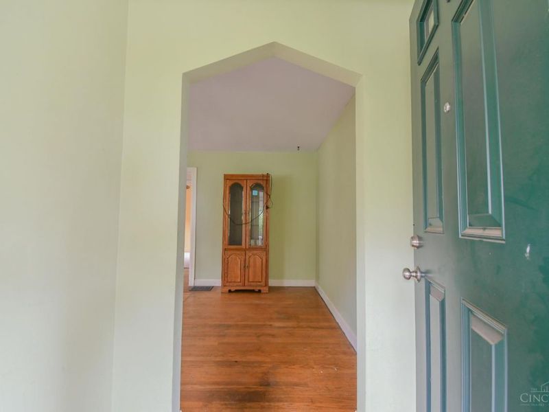 84 Hereford Street, Cincinnati, OH 45216 Photo 8