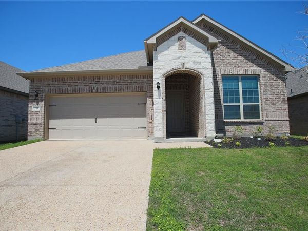 219 Lexington Avenue, Melissa, TX 75454