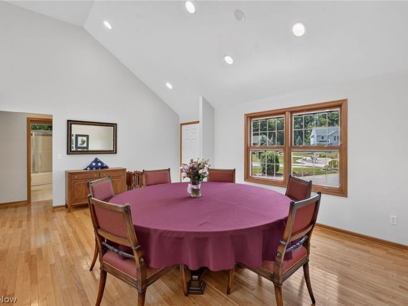 6575 Ruth Drive , Seven Hills, OH 44131 Photo 23